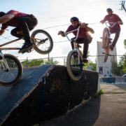 Prendre part à l’essor du BMX