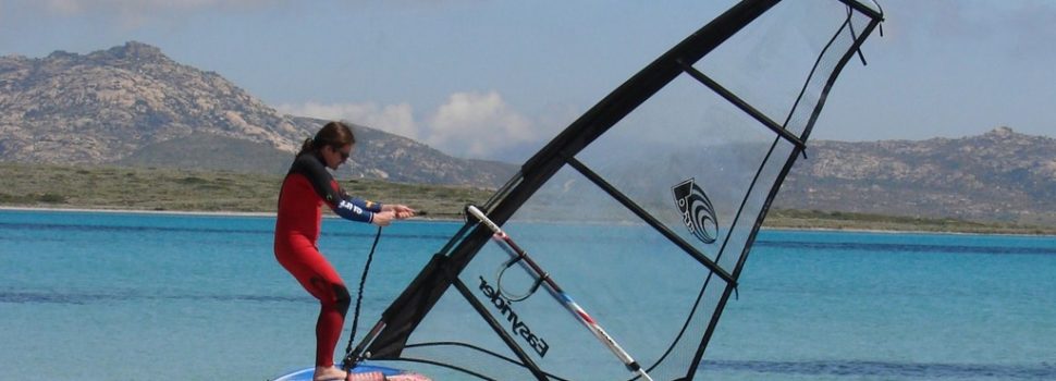 Apprendre le windsurf pendant ses vacances